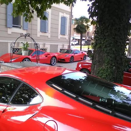 Hotel Villa Maranello Esterno foto