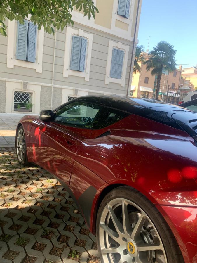 Hotel Villa Maranello Esterno foto