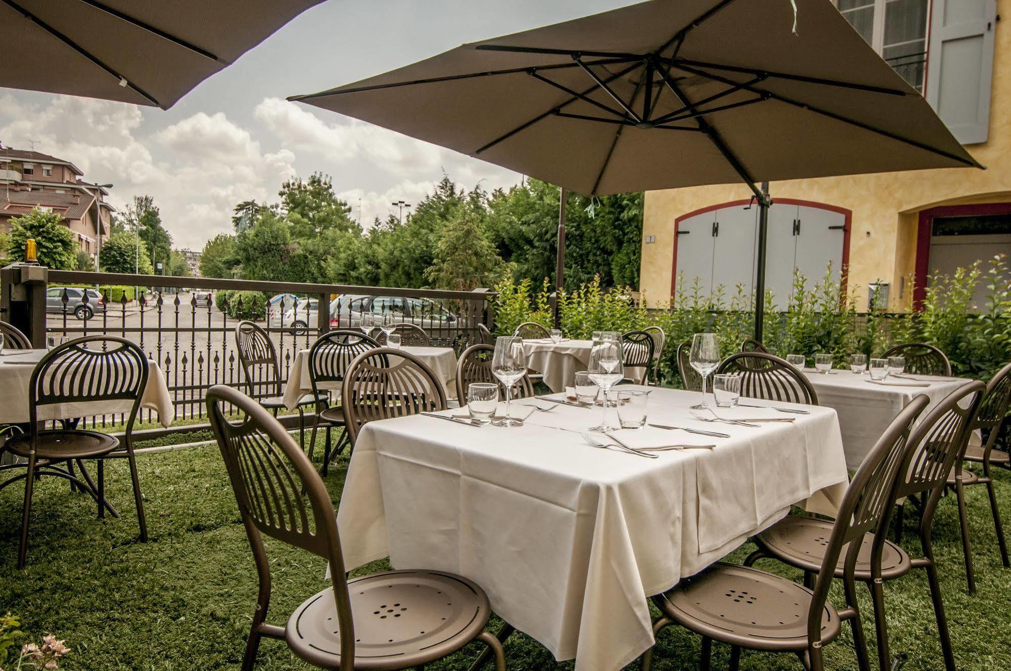 Hotel Villa Maranello Esterno foto