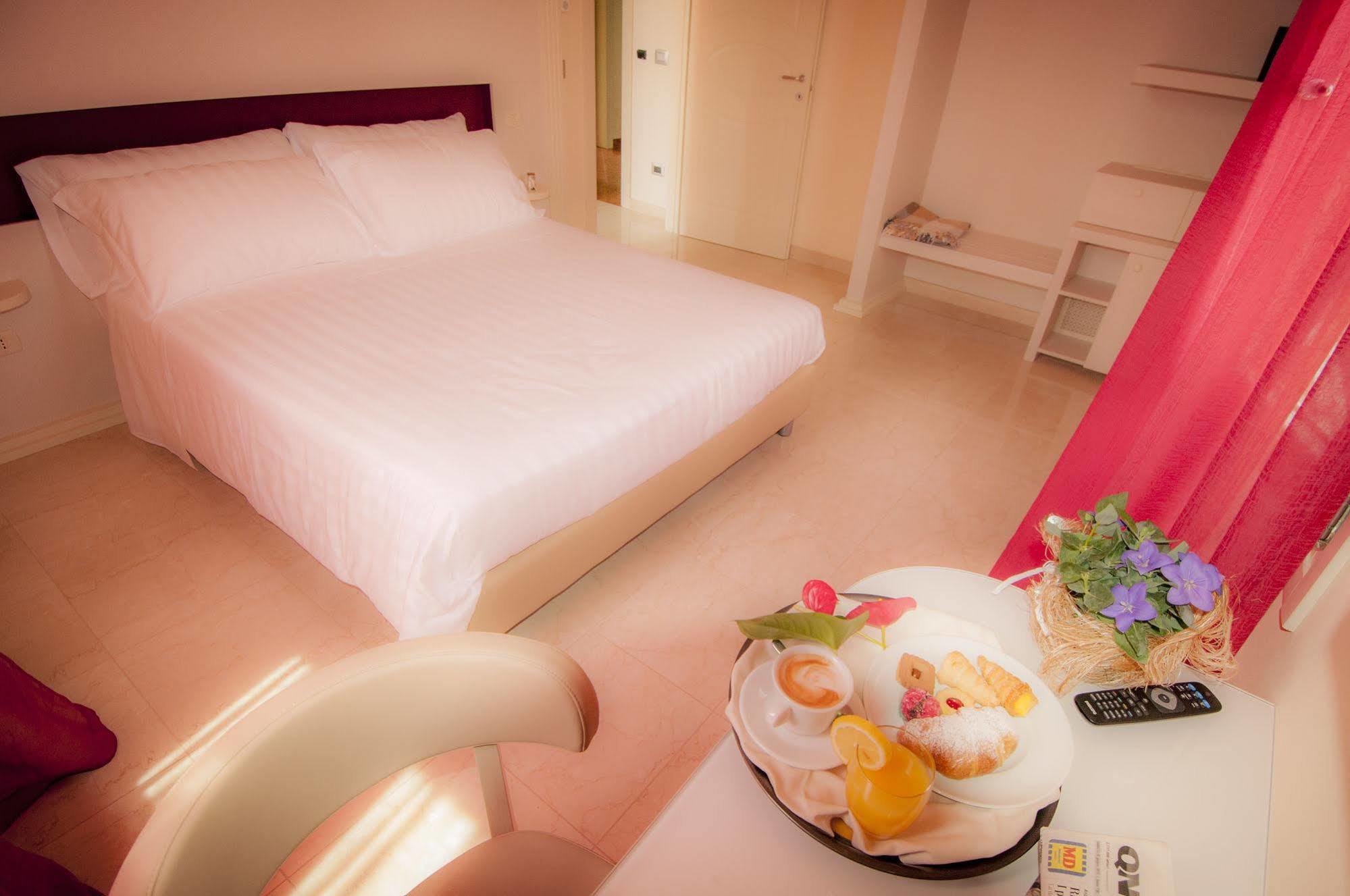 Hotel Villa Maranello Esterno foto